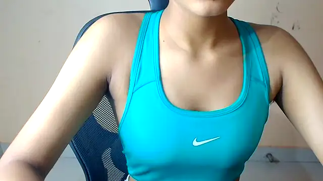 Snapshot of Chandani-Love chatting on July 7, 2026, 9:35 am Chandani-Love online show from July 7, 2026, 9:35 am