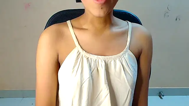 Snapshot of Chandani-Love chatting on July 11, 2026, 10:11 pm Chandani-Love online show from July 11, 2026, 10:11 pm