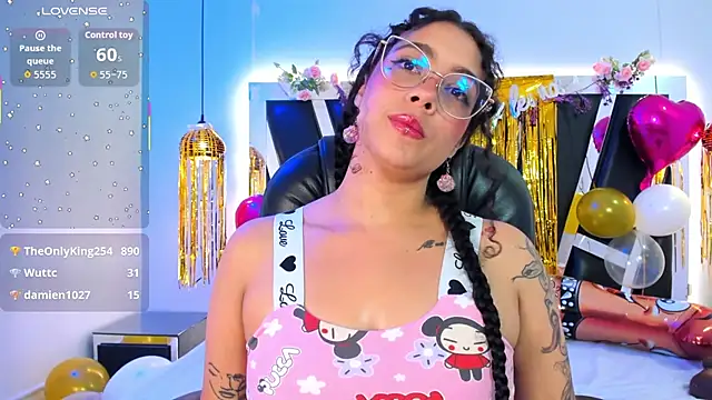 Snapshot of antonelllepiercee chatting on February 13, 2026, 11:34 pm antonelllepiercee online show from February 13, 2026, 11:34 pm