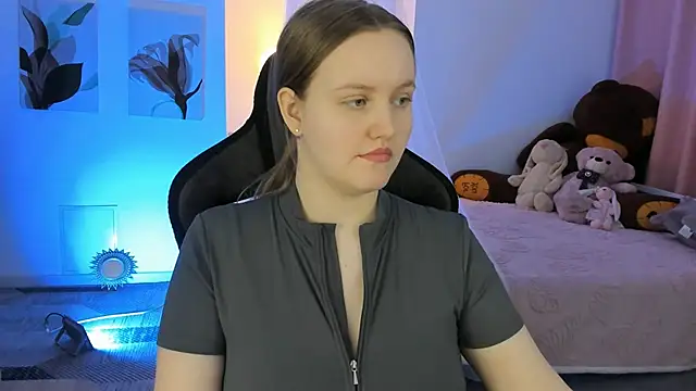 KellyPoter online show from February 24, 2026, 10:02 am