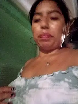 Snapshot of Karol-kamila19 chatting on December 9, 2024, 12:23 am Karol-kamila19 online show from December 9, 2024, 12:23 am