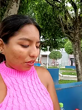 Snapshot of Karol-kamila19 chatting on December 13, 2024, 9:41 pm Karol-kamila19 online show from December 13, 2024, 9:41 pm