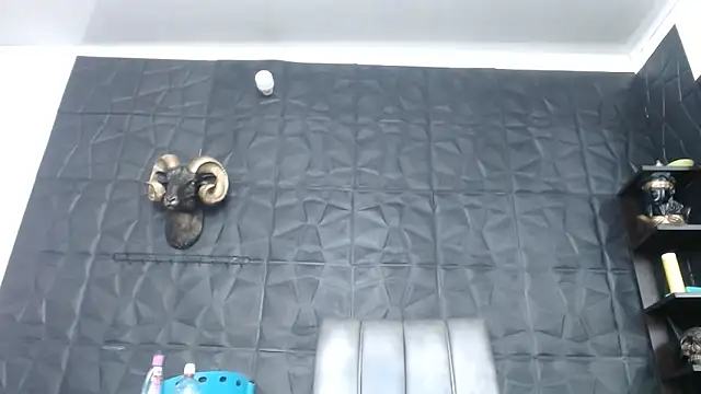 Snapshot of Hanna_Fox_69 chatting on October 29, 2025, 11:34 am Hanna Fox 69 online show from October 29, 2025, 11:34 am