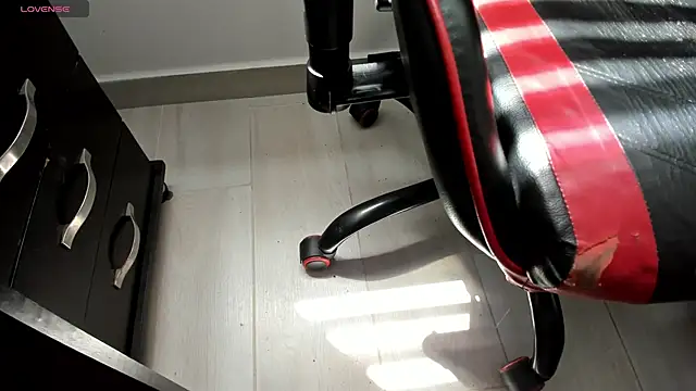 gracekelly12 online show from December 3, 2025, 3:54 pm