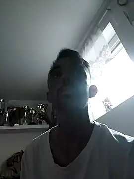 Deniell-01 online show from September 20, 2025, 3:46 pm