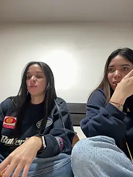 Snapshot of daniniescobarr chatting on March 3, 2026, 9:31 pm daniniescobarr online show from March 3, 2026, 9:31 pm