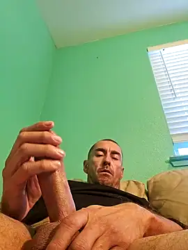 Pumpndeep online show from January 15, 2025, 8:05 pm