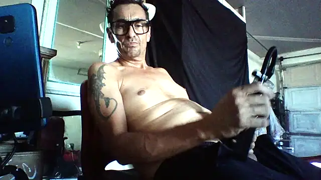 Pumpndeep online show from September 8, 2025, 7:46 pm