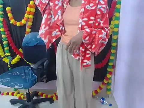 gulabo-Queen online show from December 10, 2024, 9:11 pm