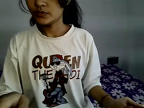 Snapshot of SUZY_FROMUS chatting on October 28, 2025, 12:41 pm SUZY FROMUS online show from October 28, 2025, 12:41 pm