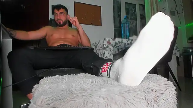 welcometo hell online show from December 17, 2025, 3:01 am