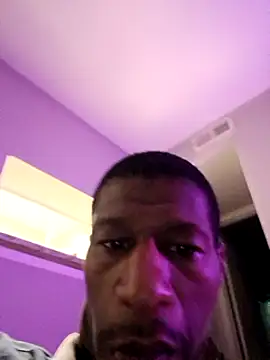 willywonka7793 online show from December 24, 2024, 4:33 am