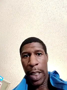 willywonka7793 online show from March 22, 2025, 3:20 pm