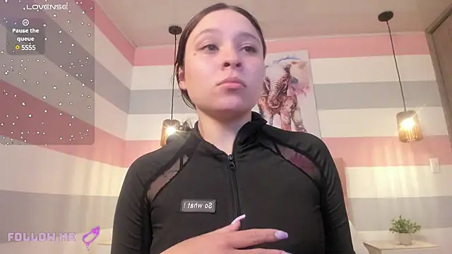 Snapshot of Carol_Pinter chatting on March 4, 2025, 6:18 pm Carol Pinter online show from March 4, 2025, 6:18 pm