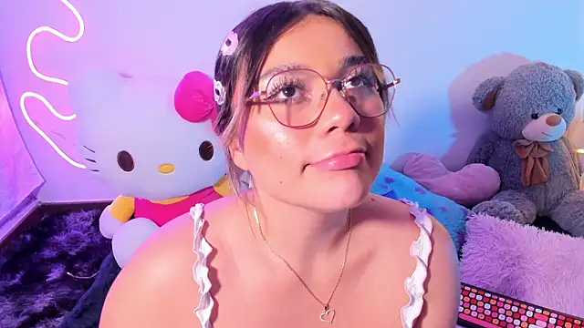 Isa belaa online show from February 3, 2026, 2:53 am