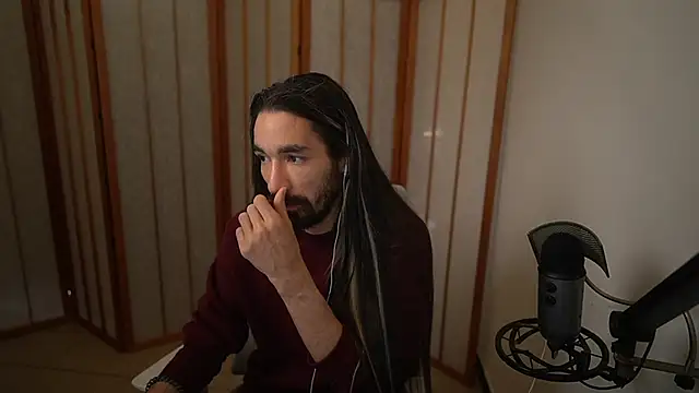 Snapshot of Your_Ice_cream chatting on November 4, 2025, 2:38 pm Your Ice cream online show from November 4, 2025, 2:38 pm