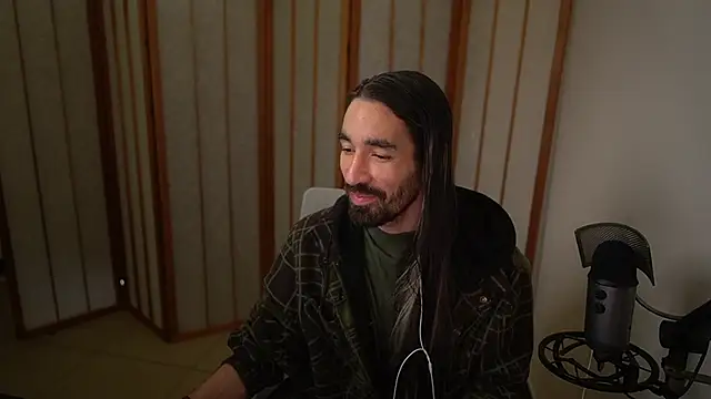 Snapshot of Your_Ice_cream chatting on November 21, 2025, 2:05 pm Your Ice cream online show from November 21, 2025, 2:05 pm