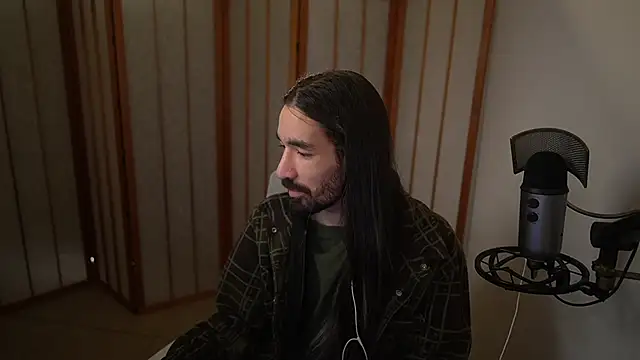 Snapshot of Your_Ice_cream chatting on November 24, 2025, 3:56 pm Your Ice cream online show from November 24, 2025, 3:56 pm