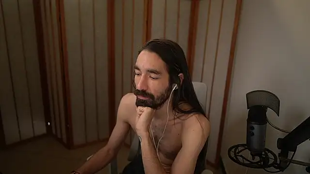 Snapshot of Your_Ice_cream chatting on December 16, 2025, 2:11 pm Your Ice cream online show from December 16, 2025, 2:11 pm