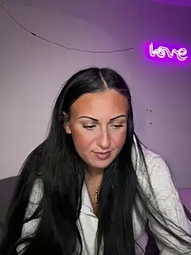 Snapshot of SweNatasha chatting on December 14, 2024, 7:25 pm SweNatasha online show from December 14, 2024, 7:25 pm