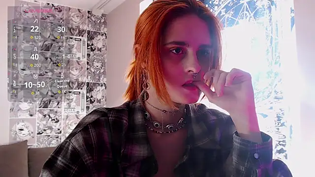 Snapshot of scarlettharrison09 chatting on October 13, 2025, 9:42 am scarlettharrison09 online show from October 13, 2025, 9:42 am