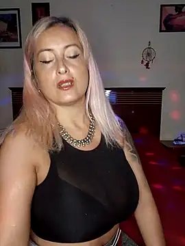 DesireSatler online show from February 20, 2026, 1:35 am