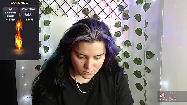 Snapshot of Nika_1_ chatting on February 14, 2026, 10:06 pm Nika 1 online show from February 14, 2026, 10:06 pm