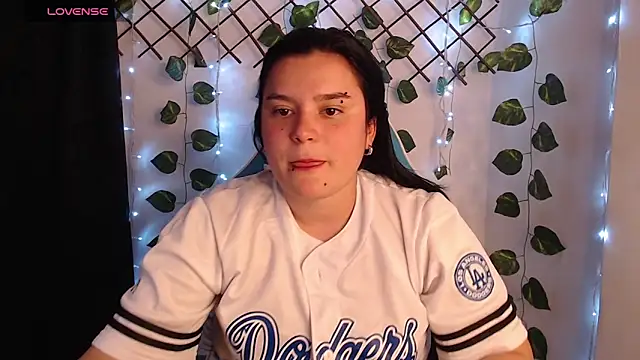 Snapshot of Nika_1_ chatting on May 20, 2026, 12:17 am Nika 1 online show from May 20, 2026, 12:17 am