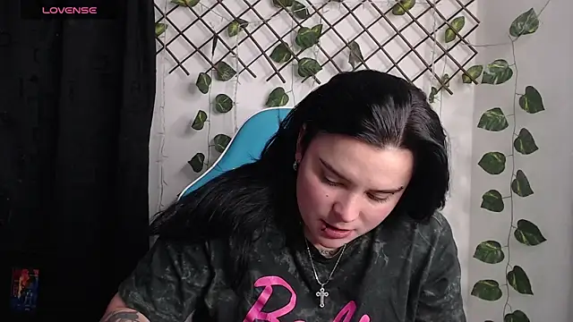Snapshot of Nika_1_ chatting on May 28, 2026, 3:04 am Nika 1 online show from May 28, 2026, 3:04 am