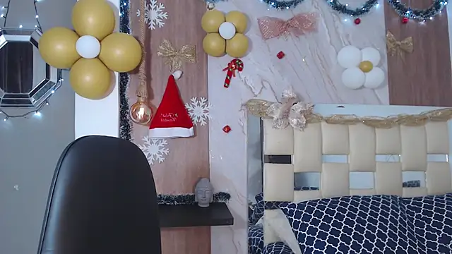 Snapshot of hera_divine chatting on November 28, 2025, 9:06 pm hera divine online show from November 28, 2025, 9:06 pm