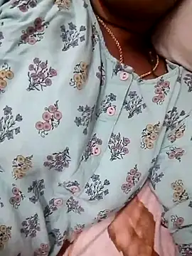 Snapshot of sneha_telugu_girl chatting on December 10, 2024, 8:51 am sneha telugu girl online show from December 10, 2024, 8:51 am