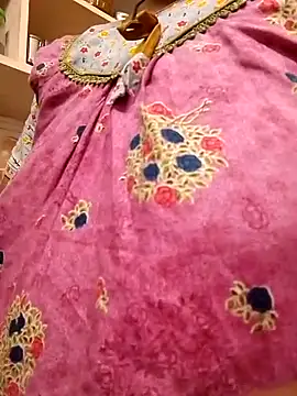 Snapshot of sneha_telugu_girl chatting on December 25, 2024, 7:46 am sneha telugu girl online show from December 25, 2024, 7:46 am