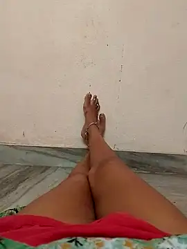 Snapshot of sneha_telugu_girl chatting on December 29, 2024, 2:27 am sneha telugu girl online show from December 29, 2024, 2:27 am