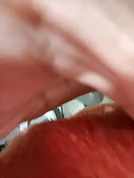 Snapshot of Dave93c chatting on September 28, 2025, 4:18 am Dave93c online show from September 28, 2025, 4:18 am