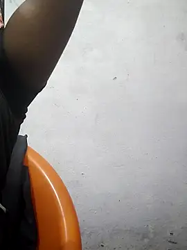 sana14 online show from March 30, 2026, 1:06 am