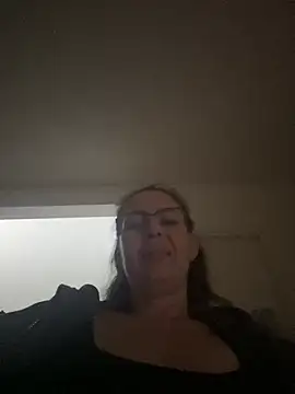 Snapshot of uber_babe chatting on December 24, 2024, 7:44 pm uber babe online show from December 24, 2024, 7:44 pm