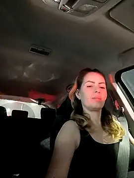 Snapshot of uber_babe chatting on December 30, 2024, 4:29 pm uber babe online show from December 30, 2024, 4:29 pm