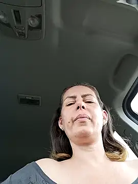 Snapshot of uber_babe chatting on March 11, 2025, 12:28 pm uber babe online show from March 11, 2025, 12:28 pm