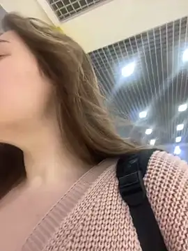 Topvi  online show from December 23, 2024, 12:41 pm