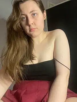 Topvi  online show from February 18, 2025, 12:17 pm