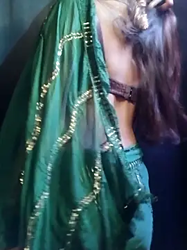 Snapshot of Esha_Babyy chatting on September 20, 2025, 1:34 pm Esha Babyy online show from September 20, 2025, 1:34 pm