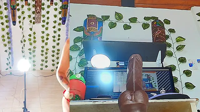 Snapshot of sharlotte_funny chatting on April 27, 2026, 6:06 pm sharlotte funny online show from April 27, 2026, 6:06 pm