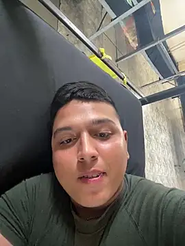 Santi Marin online show from December 19, 2025, 5:42 pm