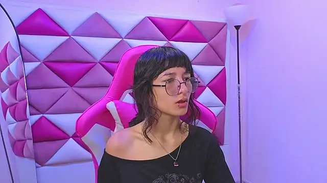 Danny Face online show from November 24, 2025, 1:33 pm