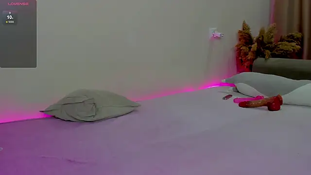 Simona 06  online show from December 20, 2024, 11:58 pm