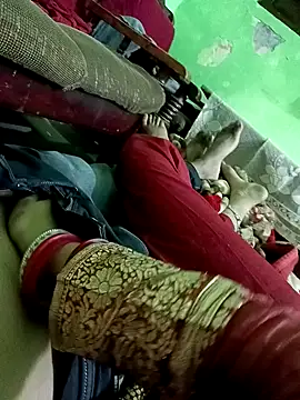 Snapshot of QUEEN-X-CPL chatting on December 28, 2024, 5:03 pm QUEEN-X-CPL online show from December 28, 2024, 5:03 pm