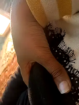 Snapshot of QUEEN-X-CPL chatting on January 15, 2025, 4:54 pm QUEEN-X-CPL online show from January 15, 2025, 4:54 pm