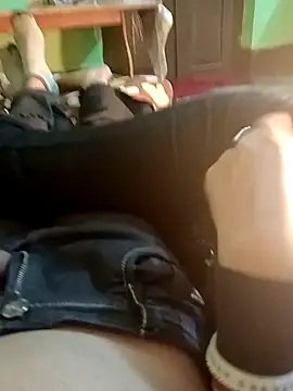 Snapshot of QUEEN-X-CPL chatting on January 16, 2025, 5:01 pm QUEEN-X-CPL online show from January 16, 2025, 5:01 pm