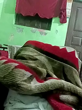 Snapshot of QUEEN-X-CPL chatting on February 22, 2025, 5:57 pm QUEEN-X-CPL online show from February 22, 2025, 5:57 pm