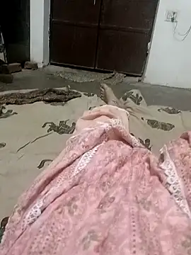 Snapshot of QUEEN-X-CPL chatting on September 19, 2025, 6:08 pm QUEEN-X-CPL online show from September 19, 2025, 6:08 pm